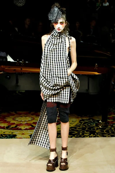 Look 33
